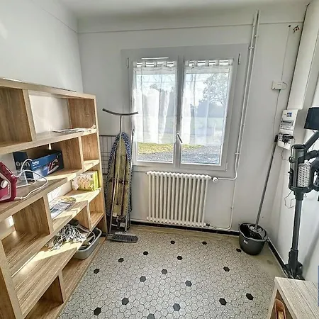 Holiday home Maison 8 Personnes A La Campagne A 8 Km Des Plages Notre-Dame-de-Riez